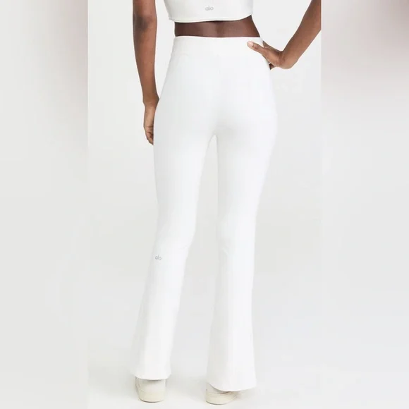 NWT Alo Yoga White Airbrush Flutter Leggings XS 🤍 - Picture 7 of 11